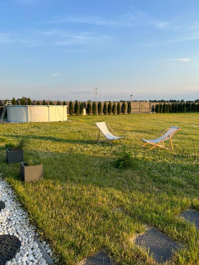 Sielskieprzylesie Charzyno Exteriör bild